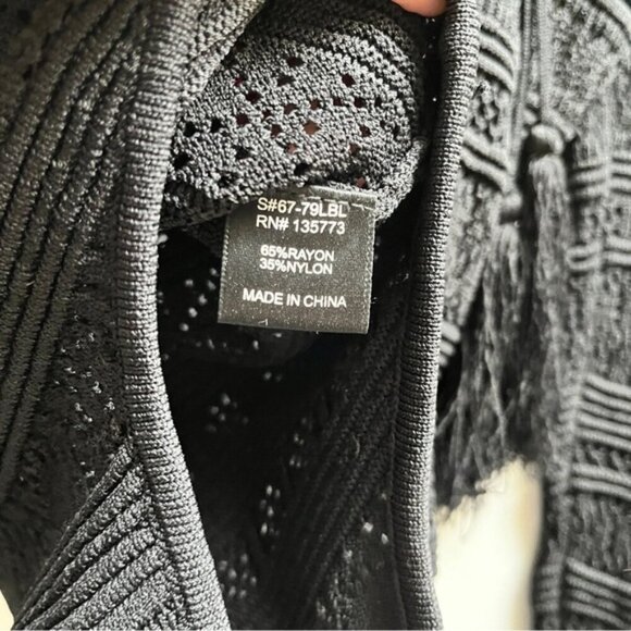 Olivaceous Womens Black Long Sleeve Knitted Lace Bodysuit Sz S - Picture 7 of 9